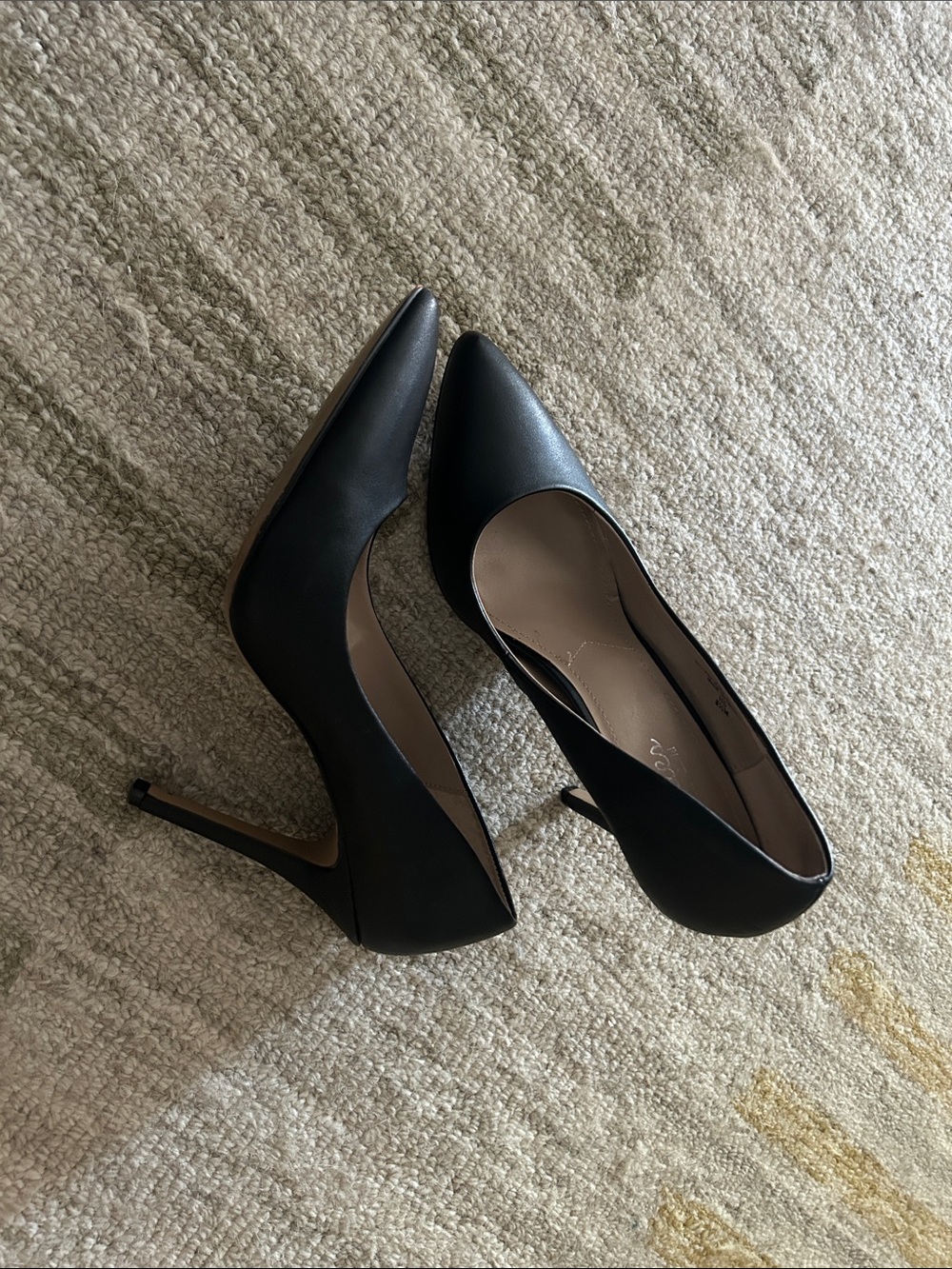 Charles David Black Pointed-Toe Stiletto Pumps